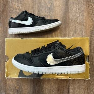Nike SB Dunk Low Premium Takashi 2